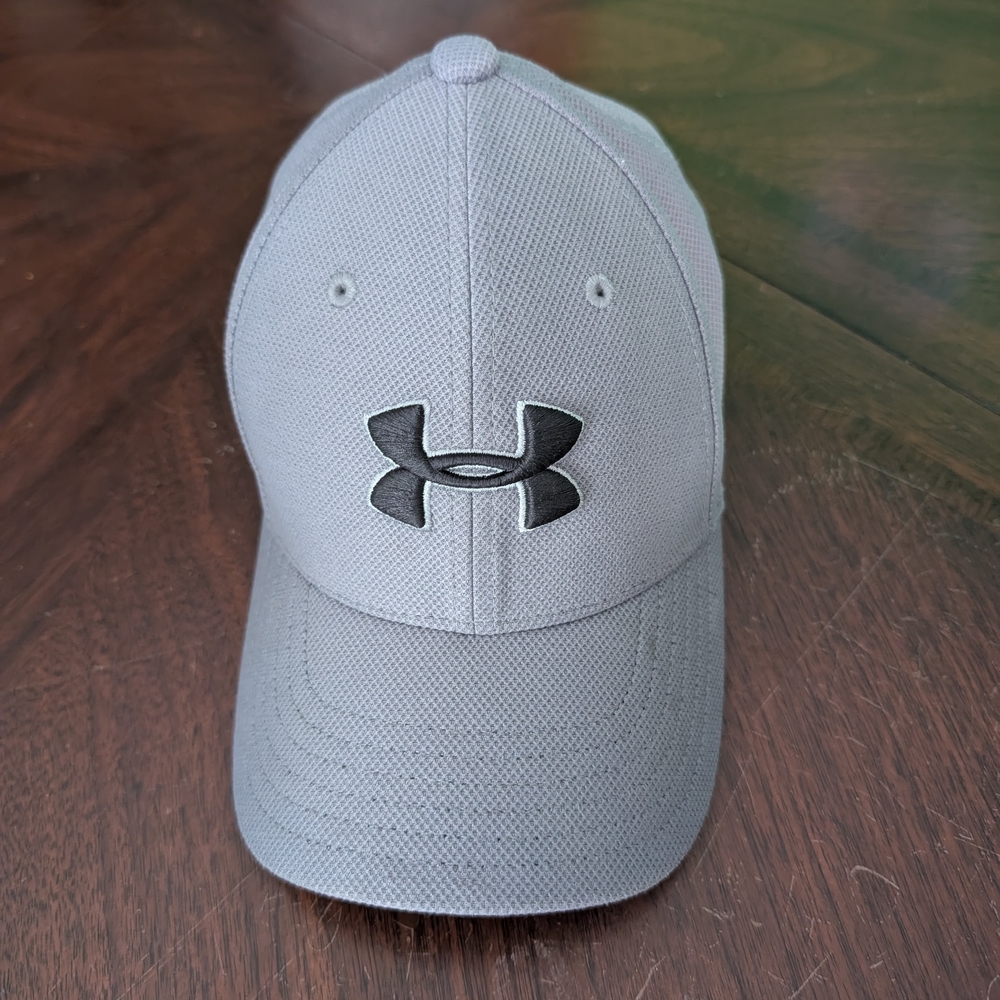 Under Armour Light Gray Cap